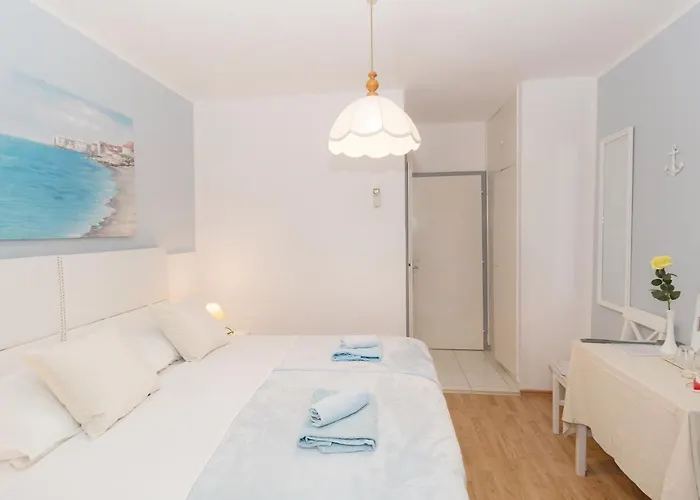 Bed & Breakfast Palma Panzió Medulin