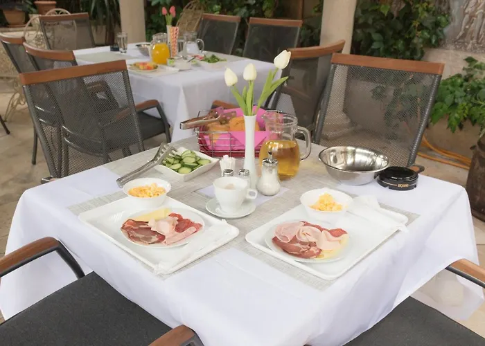 Bed & Breakfast Palma 3*